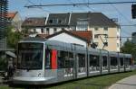 Siemens Duewag/Kiepe NF10 (2012) hier als Linie 704 nach  Bilk Sdfriedhof , aufgenommen am 17.08.2011 an der Haltestelle  Stadttor .