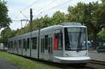 Siemens Duewag/Kiepe NF10 (2024) hier als Linie 701 nach 'Benrath Betriebshof', aufgenommen an der Haltestelle 'Am Trippelsberg' am 16.07.2011. 